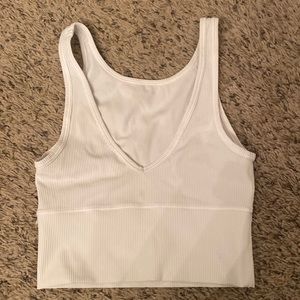Lululemon size 4 ribbed pivot tank